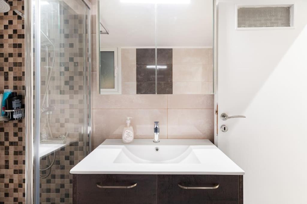 Comfy Flat Near Edem Beach By Atheniankeys Exteriér fotografie