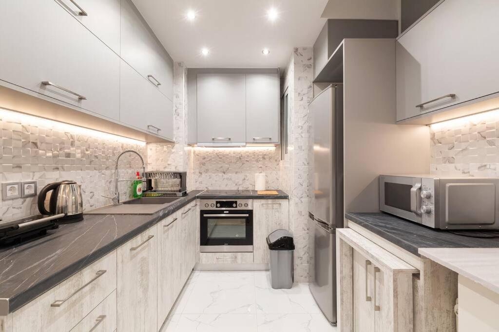 Comfy Flat Near Edem Beach By Atheniankeys Exteriér fotografie